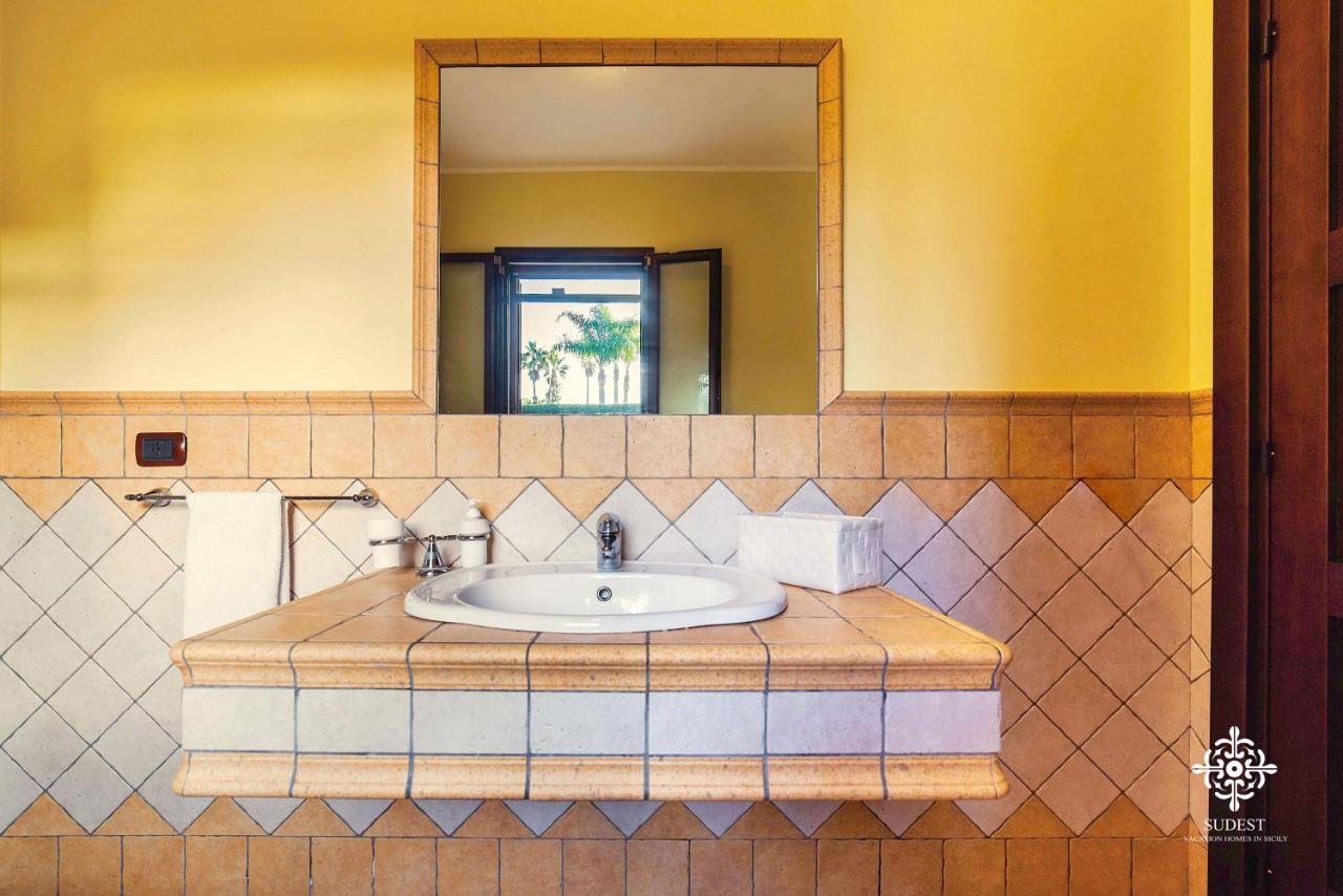 Villa Clara Country Retreat Solarino Экстерьер фото