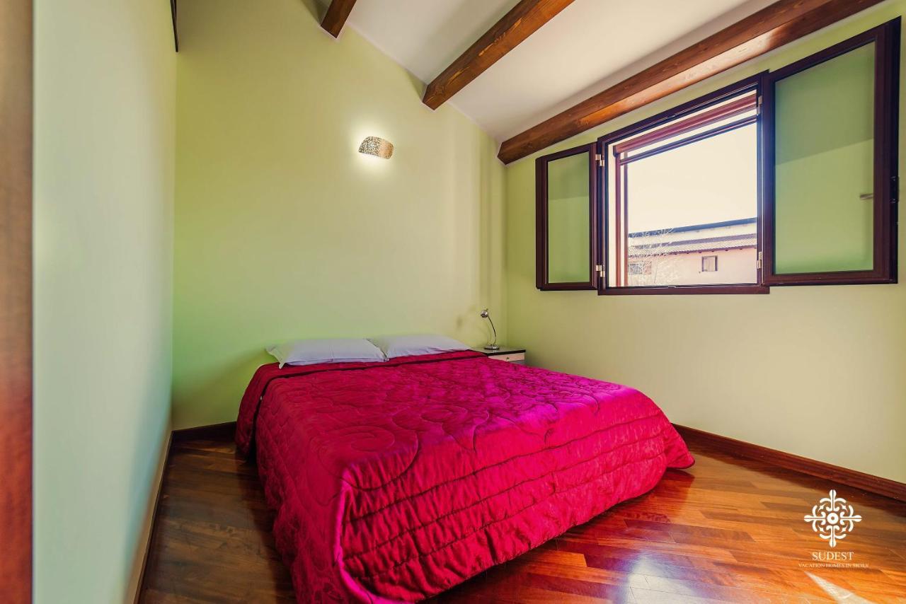 Villa Clara Country Retreat Solarino Экстерьер фото